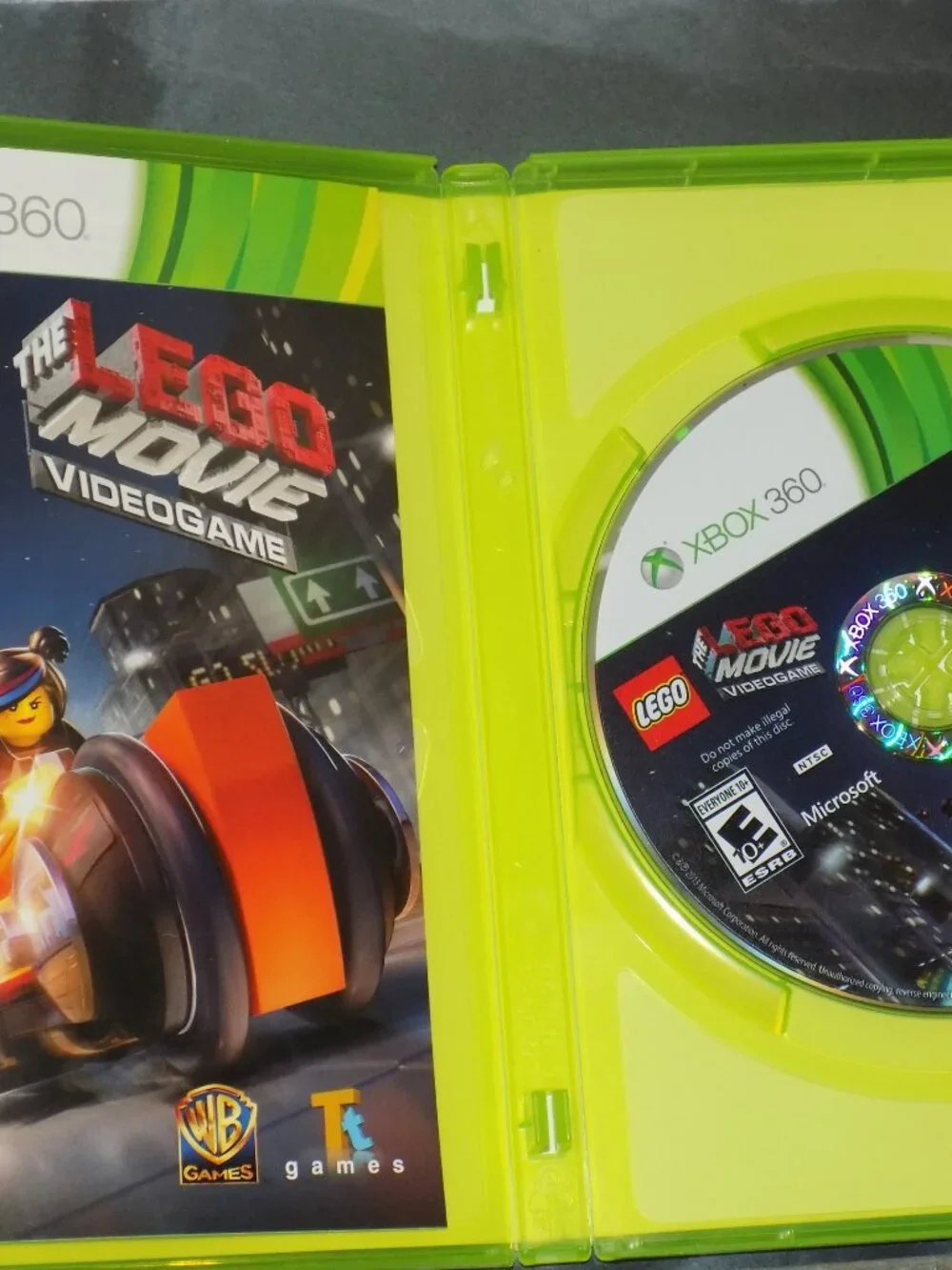 The LEGO Movie Videogame Xbox 360 Standard Edition W/Manual